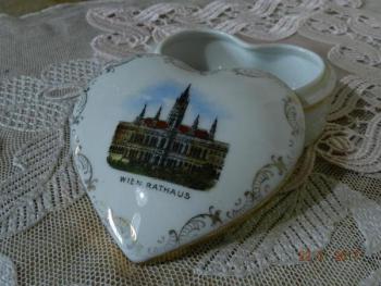 Heart Shaped Box - white porcelain - 1920 Heart Shaped Box - white porcelain - 1920