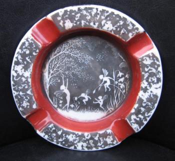 Porcelain Ashtray - 1930 Porcelain Ashtray - 1930