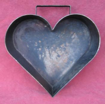 bundt cake pan - metal - 1930 bundt cake pan - metal - 1930