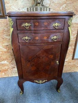 Chest of drawers - 1940 Chest of drawers - 1940