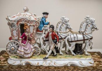 Porcelain Horse Figurines - porcelain - 1950 Porcelain Horse Figurines - porcelain - 1950