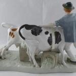 Peasant with cows and plough - Otto Pilz, Meissen Peasant with cows and plough - Otto Pilz, Meissen