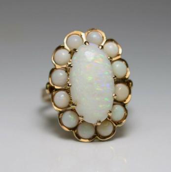 Ladies' Gold Ring - 1930 Ladies' Gold Ring - 1930