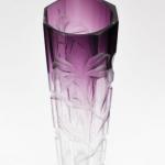 Vase - facet glass, amethyst glass - Ludwig Moser - 1915 Vase - facet glass, amethyst glass - Ludwig Moser - 1915