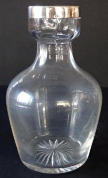 Glass vase, with cut star and silver neck - Vienna Glass vase, with cut star and silver neck - Vienna