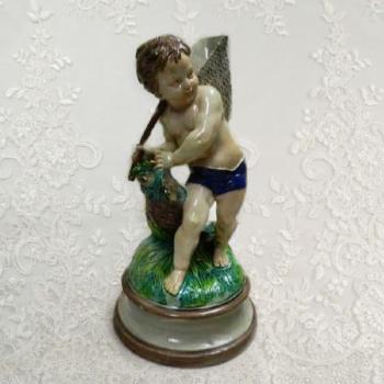 Ceramic Figurine - ceramics - 1900 Ceramic Figurine - ceramics - 1900