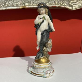 Porcelain Figurine - Míšeň - 1890 Porcelain Figurine - Míšeň - 1890