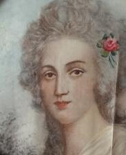 Miniature girls with roses - brooch Miniature girls with roses - brooch