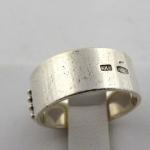 Silver ring with balls Silver ring with balls