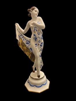Porcelain Dancer Figurine - painted porcelain - Slavkov - 1920 Porcelain Dancer Figurine - painted porcelain - Slavkov - 1920