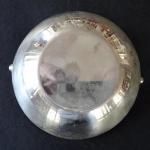Silver bowl with oval handles Silver bowl with oval handles