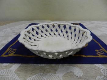 Bowl - stoneware - 1825 Bowl - stoneware - 1825
