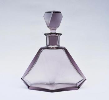 Carafe - glass - 1930 Carafe - glass - 1930