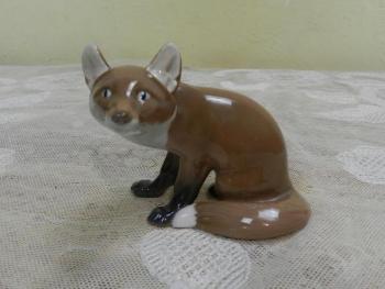 Porcelain Figurine - porcelain - 1930 Porcelain Figurine - porcelain - 1930