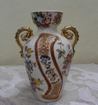 Vase from Porcelain - white porcelain - 1930 Vase from Porcelain - white porcelain - 1930