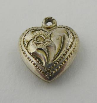 Heart Pendant - silver - Jablonecká Bižuterie, n.p. - 1952 Heart Pendant - silver - Jablonecká Bižuterie, n.p. - 1952
