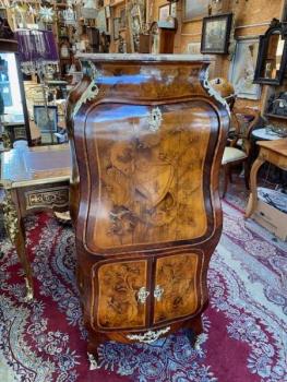 Cabinet - 1880 Cabinet - 1880