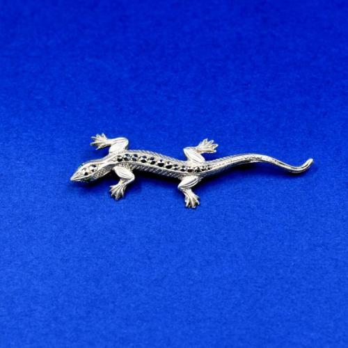Silver brooch Silver brooch