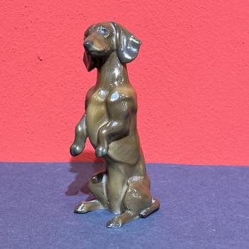 Porcelain Dachshund Figurine - Rosenthal - 1935 Porcelain Dachshund Figurine - Rosenthal - 1935