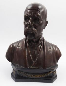 122. T. G. MASARYK 122. T. G. MASARYK
