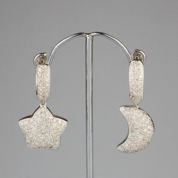 Earrings - gold, diamond - 2005 Earrings - gold, diamond - 2005