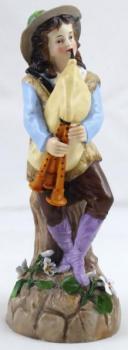 Porcelain Figurine - porcelain - 1880 Porcelain Figurine - porcelain - 1880