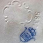 Biscuit sculpture with a goblet - Unterweissbach Biscuit sculpture with a goblet - Unterweissbach