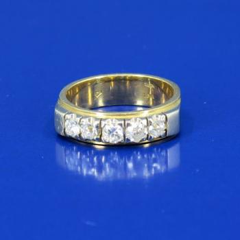Gold ring with diamonds Gold ring with diamonds