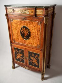 Cabinet - 1970 Cabinet - 1970