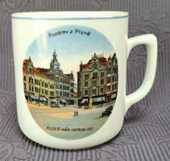 Souvenir Mug - 1930 Souvenir Mug - 1930