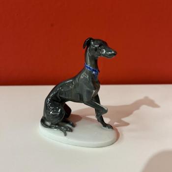 Porcelain Dog Figurine - Rosenthal - 1933 Porcelain Dog Figurine - Rosenthal - 1933