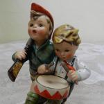 Porcelain Figurine - porcelain - 1930 Porcelain Figurine - porcelain - 1930
