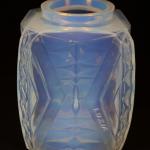 Vase - opal glass - André Hunebelle - 1930 Vase - opal glass - André Hunebelle - 1930