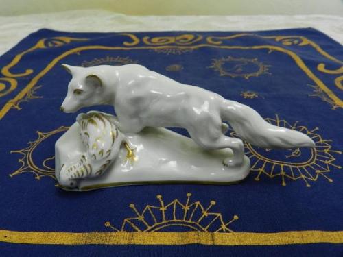 Porcelain Figurine - porcelain - 1930 Porcelain Figurine - porcelain - 1930