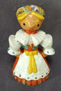 Ceramic Figurine - 1950 Ceramic Figurine - 1950