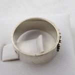 Silver ring with balls Silver ring with balls