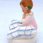 Little girl in nightgown and pillow - Royal Dux Little girl in nightgown and pillow - Royal Dux