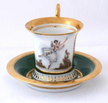 Cup with miniature of ballerina Carlotta Grisi Cup with miniature of ballerina Carlotta Grisi