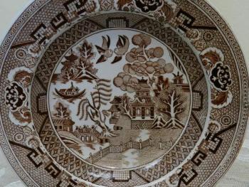 Ceramic Plate - majolica - Hardtmuth Wien - 1910 Ceramic Plate - majolica - Hardtmuth Wien - 1910