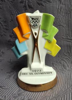 Porcelain Decoration - 1972 Porcelain Decoration - 1972