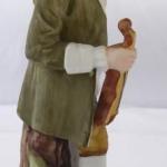 Hand-painted statue of a violinist Hand-painted statue of a violinist