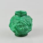 Vase - pressed glass, Malachite - manufactured Curt Schlevogt, design Artur Plewa - 1935 Vase - pressed glass, Malachite - manufactured Curt Schlevogt, design Artur Plewa - 1935