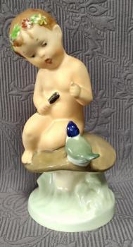 Porcelain Figurine - 1930 Porcelain Figurine - 1930