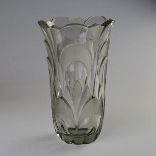 Vase - clear glass - Hloušek Rudolf (1909 - 1992) - 1930 Vase - clear glass - Hloušek Rudolf (1909 - 1992) - 1930