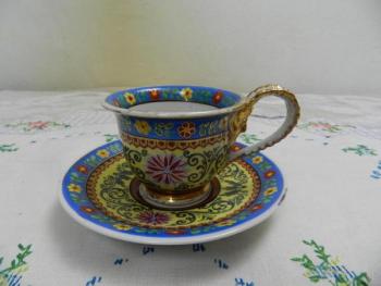 Cup and Saucer - porcelain - 1810 Cup and Saucer - porcelain - 1810