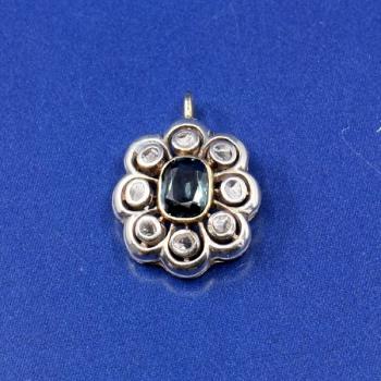 Gold pendant with sapphire Gold pendant with sapphire