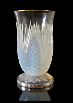 Vase - opal glass - 1930 Vase - opal glass - 1930