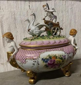 Porcelain Group of Figures - 1950 Porcelain Group of Figures - 1950