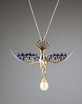 Pendant - enamel, gold - 1995 Pendant - enamel, gold - 1995