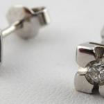 White gold earrings with diamonds White gold earrings with diamonds